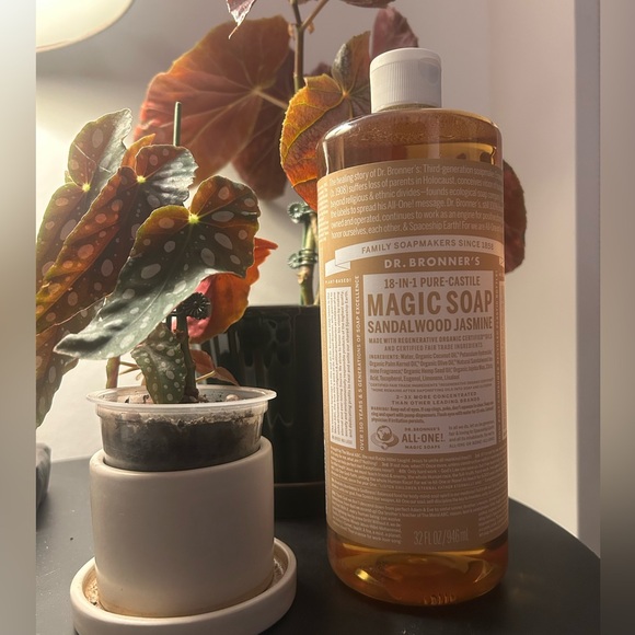 New Dr. Bronner’s Jasmine & Sandalwood Liquid Castile...